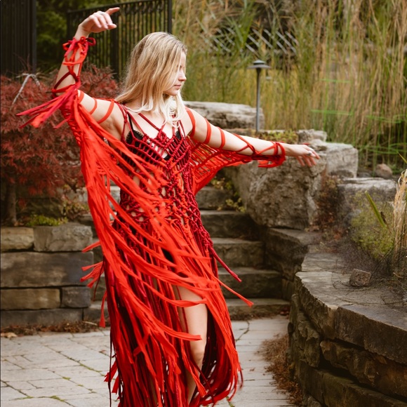 Handmade Macramé Deep Red Dress Cut Out Designer NYFW - Picture 8 of 16